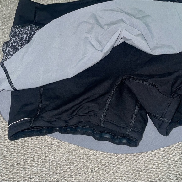 LULULEMON FINAL LAP SKORT/SKIRT SIZE 6 - Picture 10 of 16